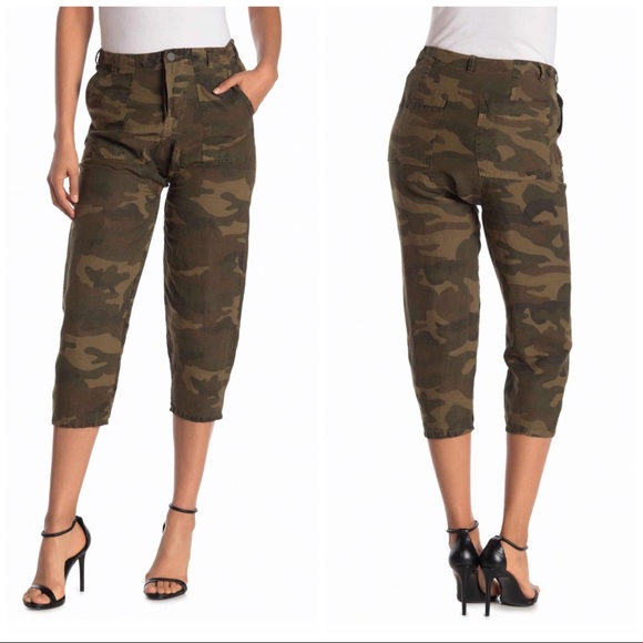 BLANKNYC Camo Jungle Juice Cropped Pants NWT - Picture 2 of 2